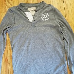 Hollister shirt